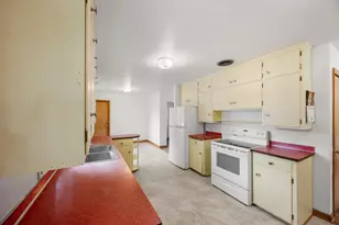 711 Elm Ave, Gaylord, MN 55334 - Photo 16