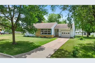 711 Elm Avenue, Gaylord, MN 55334 - Photo 4