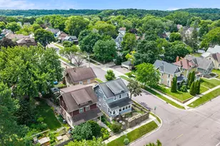 229 W Pleasant St, Mankato, MN 56001 - Photo 2