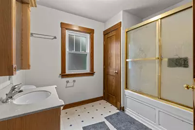 229 W Pleasant Street, Mankato, MN 56001 - Photo 14
