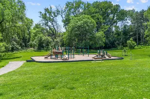 4222 Bridgewood Terrace, Vadnais Heights, MN 55127 - Photo 22