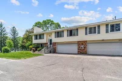 4222 Bridgewood Terrace, Vadnais Heights, MN 55127 - Photo 2