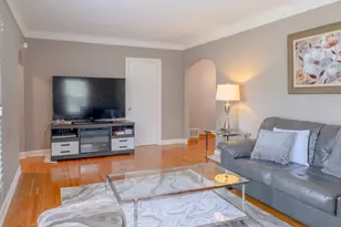 6225 Pillsbury Ave S, Richfield, MN 55423 - Photo 4