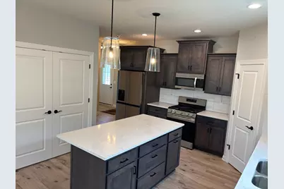 441 Grant Avenue SE, Hutchinson, MN 55350 - Photo 6