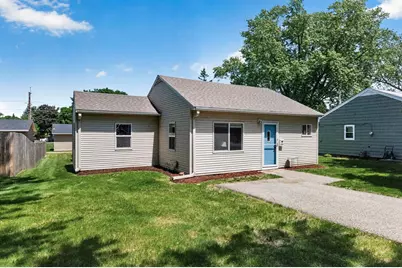 419 7th Avenue W, Shakopee, MN 55379 - Photo 2