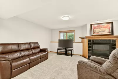 906 Bucknell Boulevard SE, Stewartville, MN 55976 - Photo 24
