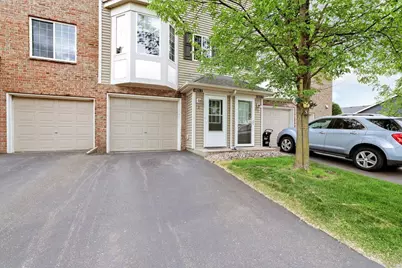 4821 Elm Drive N #3, Hugo, MN 55038 - Photo 2