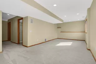 705 Granite Dr, Eagan, MN 55123 - Photo 40