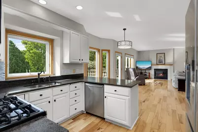 705 Granite Drive, Eagan, MN 55123 - Photo 18