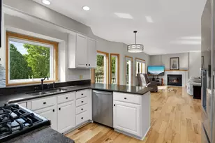 705 Granite Dr, Eagan, MN 55123 - Photo 18