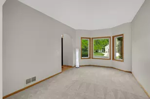 705 Granite Dr, Eagan, MN 55123 - Photo 8