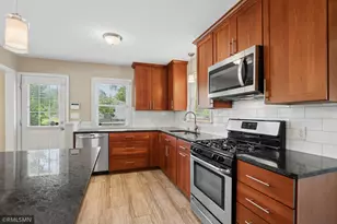 5101 Sheridan Ave N, Minneapolis, MN 55430 - Photo 12