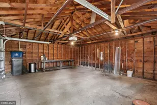5101 Sheridan Ave N, Minneapolis, MN 55430 - Photo 32