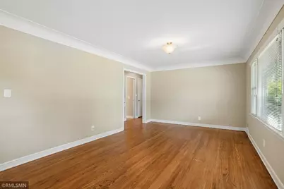 5101 Sheridan Avenue N, Minneapolis, MN 55430 - Photo 4