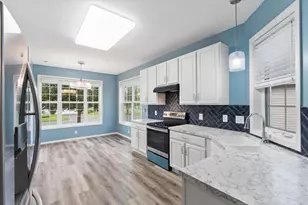 1680 Oakbrooke Ct, Eagan, MN 55122 - Photo 18