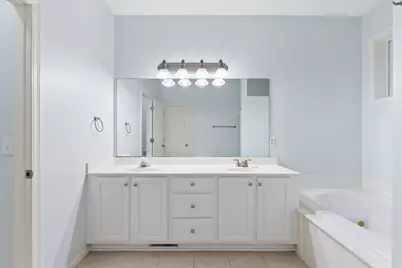 1680 Oakbrooke Court, Eagan, MN 55122 - Photo 30