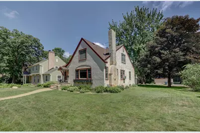 4020 Washburn Avenue N, Minneapolis, MN 55412 - Photo 2