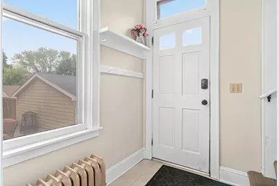228 Victoria Street N, Saint Paul, MN 55104 - Photo 20