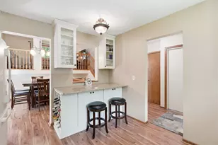 10045 Hemlock Ln N, Maple Grove, MN 55369 - Photo 8
