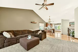 1983 Fieldstone Rd SW, Rochester, MN 55902 - Photo 8