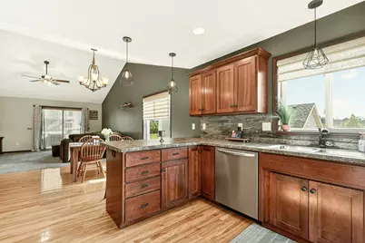 1983 Fieldstone Road SW, Rochester, MN 55902 - Photo 6