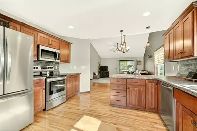 1983 Fieldstone Road SW, Rochester, MN 55902 - Photo 2
