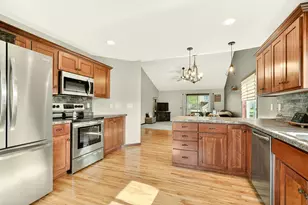 1983 Fieldstone Rd SW, Rochester, MN 55902 - Photo 2