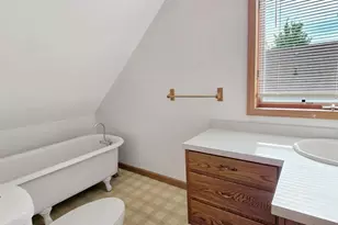 562 South St, Wabasso, MN 56293 - Photo 22