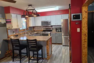 301 SE Fremont St, Brownsdale, MN 55918 - Photo 8