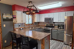 301 SE Fremont St, Brownsdale, MN 55918 - Photo 2