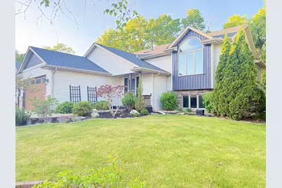 2533 Montana Avenue E, Maplewood, MN 55119 - Photo 4