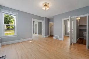 937 Thomas Ave, Saint Paul, MN 55104 - Photo 4