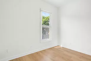 937 Thomas Ave, Saint Paul, MN 55104 - Photo 24