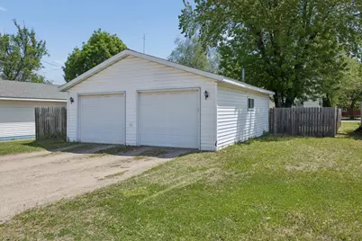 407 Red River Avenue S, Cold Spring, MN 56320 - Photo 30