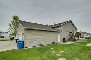4711 Harvest Dr S, Fargo, ND 58104 - Photo 34