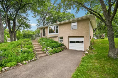 2154 William Street, Roseville, MN 55113 - Photo 2