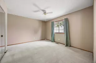 4050 Maureen Dr NE, Columbia Heights, MN 55421 - Photo 10