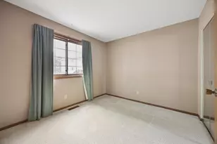 4050 Maureen Dr NE, Columbia Heights, MN 55421 - Photo 8