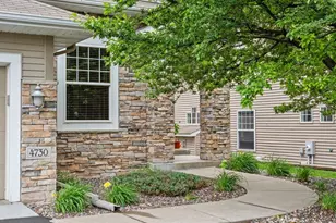 4730 Walnut Grove Ln N, Plymouth, MN 55446 - Photo 4