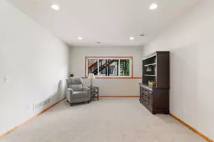 4730 Walnut Grove Ln N, Plymouth, MN 55446 - Photo 32