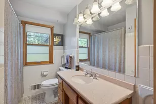 765 Rose Pl, Roseville, MN 55113 - Photo 16