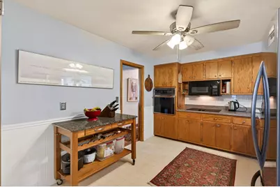765 Rose Place, Roseville, MN 55113 - Photo 10