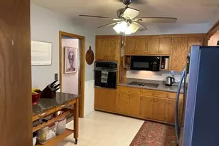765 Rose Pl, Roseville, MN 55113 - Photo 8