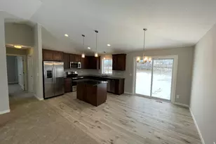 3423 Maple Drive S, Cambridge, MN 55008 - Photo 4