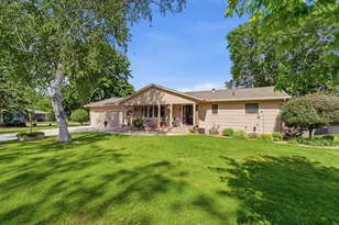 1709 6th St SW, Willmar, MN 56201 - Photo 1