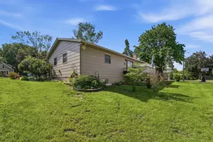 1709 6th St SW, Willmar, MN 56201 - Photo 12