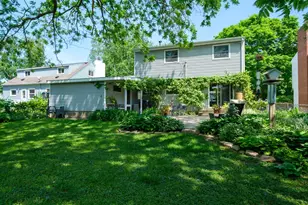 2131 9th Ave NE, Rochester, MN 55906 - Photo 6