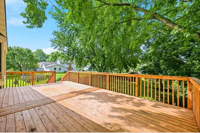 8009 W 104th Street, Bloomington, MN 55438 - Photo 4