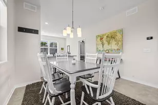 2673 New Century Pl E, Maplewood, MN 55119 - Photo 16