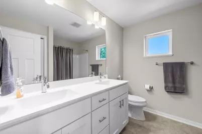 2673 New Century Place E, Maplewood, MN 55119 - Photo 34
